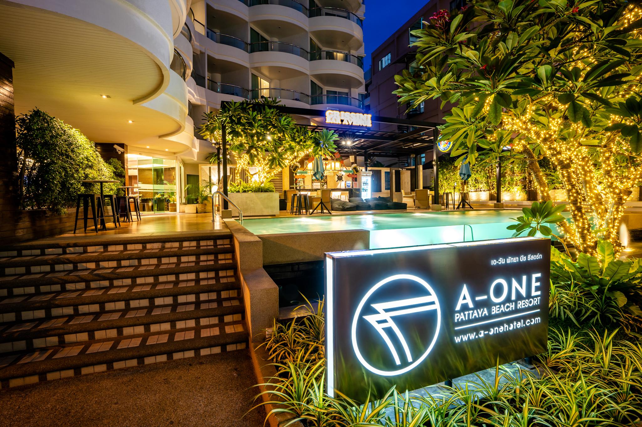 A-One Pattaya Beach Resort Dış mekan fotoğraf